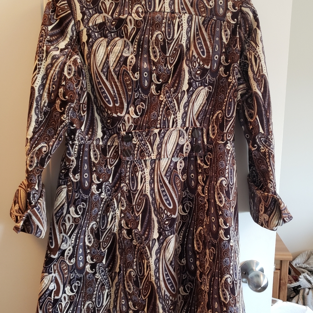 Blazer - Picture 4 of 5